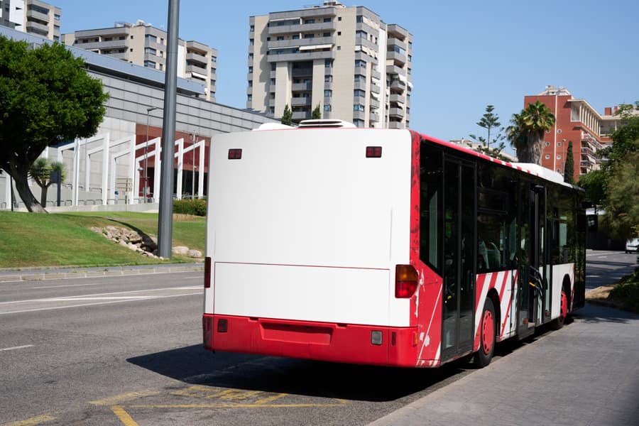 Contratar anuncio en autobuses en Vigo